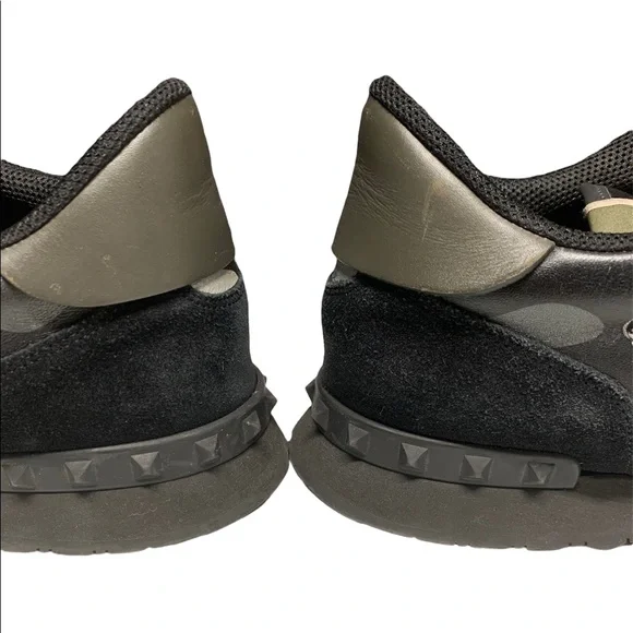 Valentino Garavani Men's Black Valentino Garavani Rockrunner Camouflage Sneakers - Picture 7 of 10